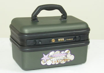 RT2 حقائب ماكياج